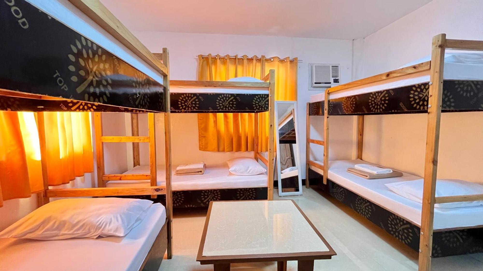Mkb Pension Coron Exterior photo