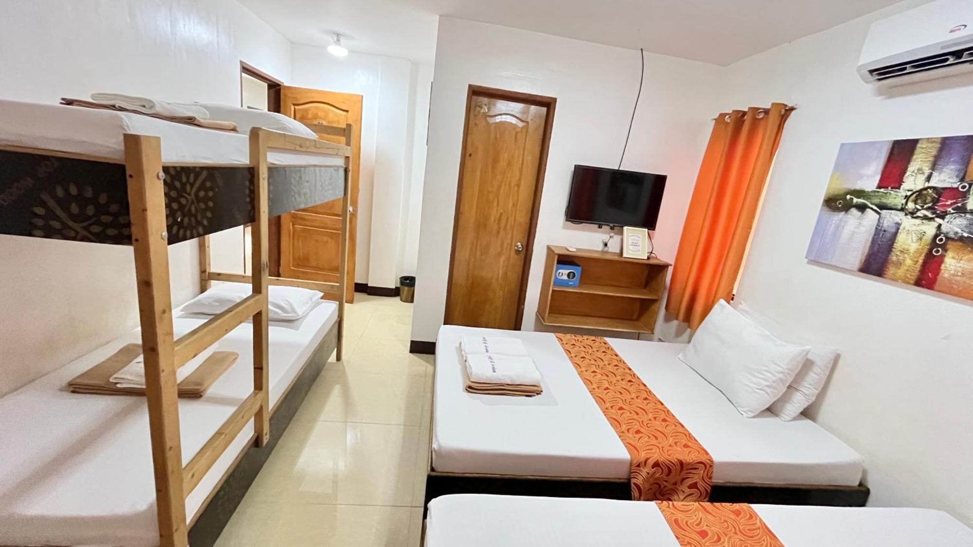 Mkb Pension Coron Exterior photo